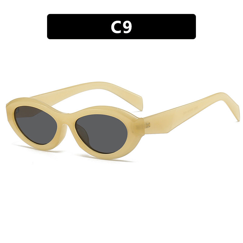 Ladies elegant Cat-Eye sunglasses with protective UV filter and fashionable frame Stornfield