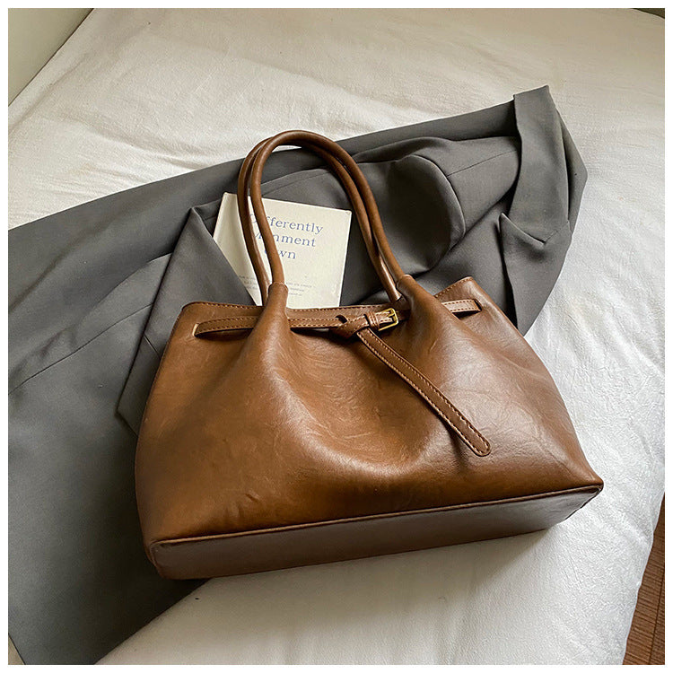 Luxurious Leather Shoulder Tote