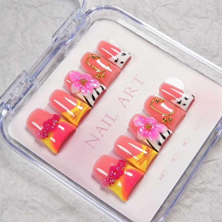 Artistic Nail Art Extensions