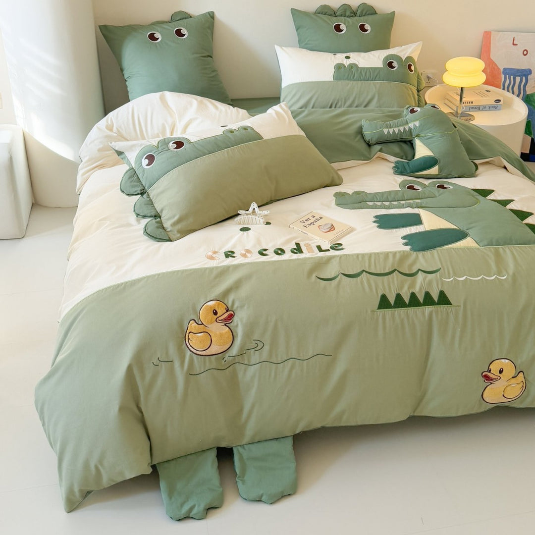 Crocodile Appliqué Cotton Duvet Cover Bedding Set with Plush Accent Pillow