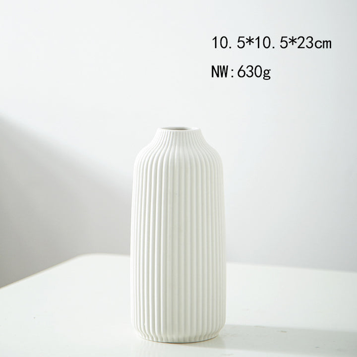 Elegant Ribbed Ceramic Decorative Vase Stornfeild