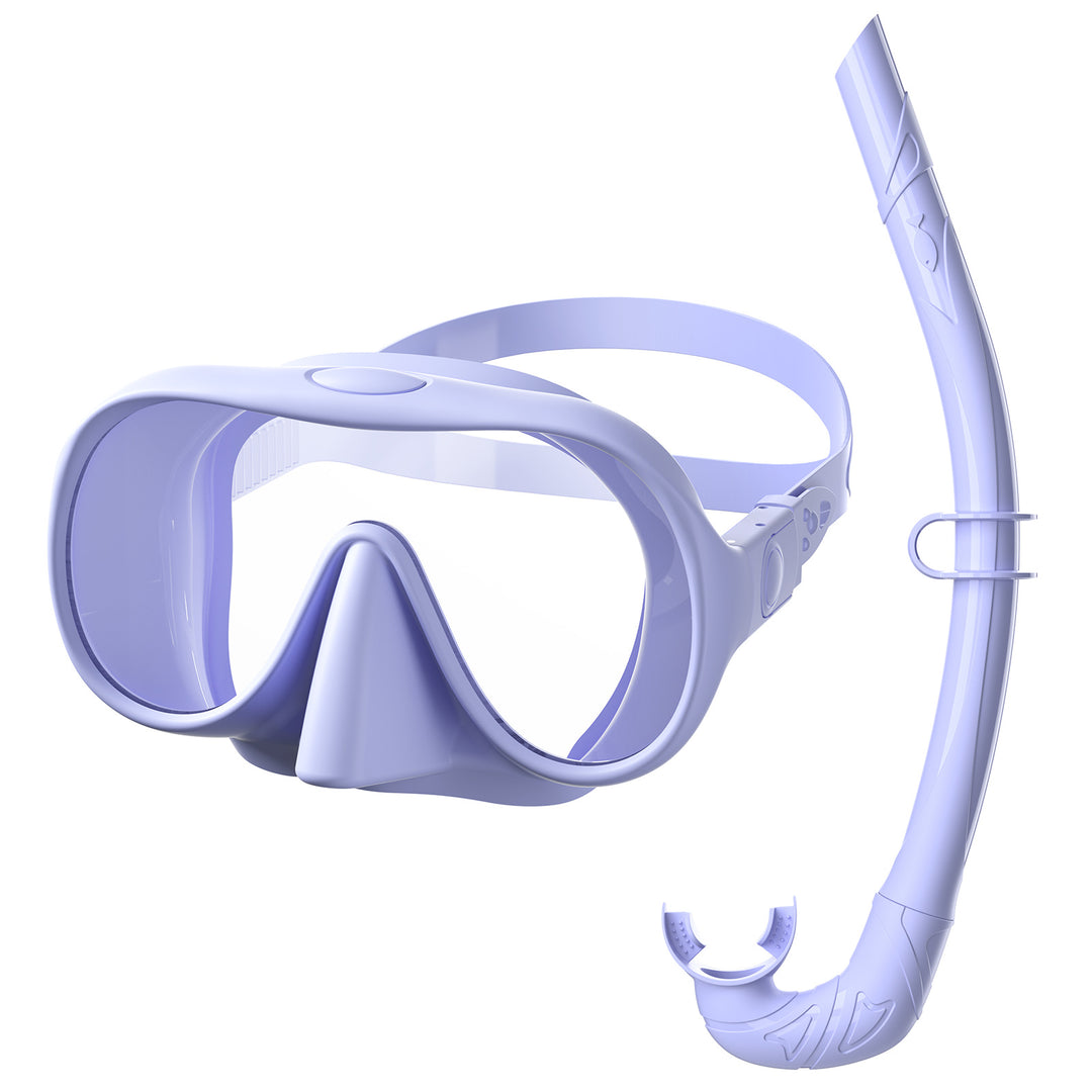 Swimming mask with flexible breathing tube Stornfield