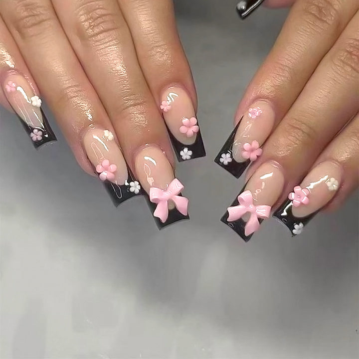 Decorative Floral Press-On Nail Art Set Stornfield