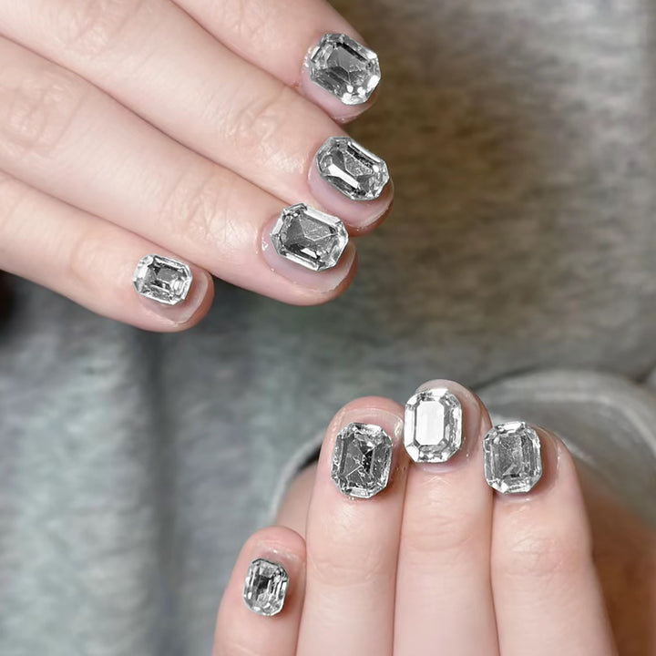 Glamorous Rhinestone-Embellished Press-On Nails Stornfield