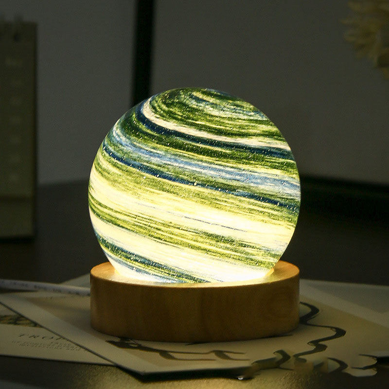 Stornfield | Enchanting Planet Lamp – A Universe of Colors and Dreams