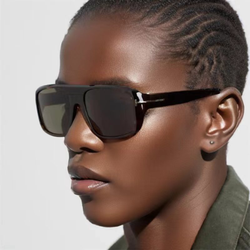 Women's oversized sunglasses with square frame and polarized lenses Stornfield