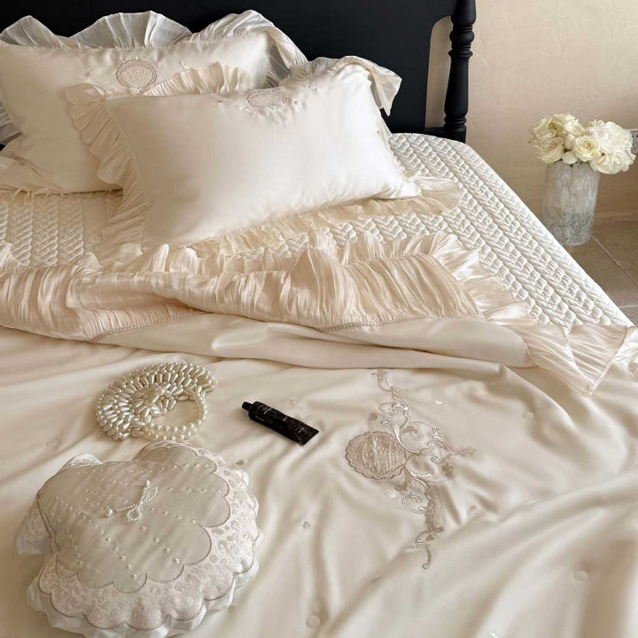 Luxury Satin-Trim Ruffled Duvet & Sham Ensemble with Pleated Flange and Delicate Shell Embroidery
