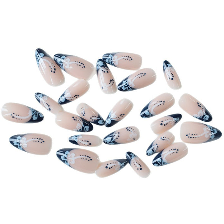 Floral Elegance Acrylic Nail Art Stornfield