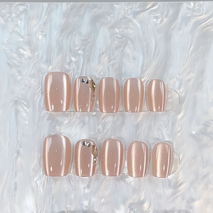 Decorative Nail Ensemble Stornfield