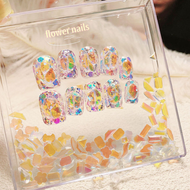 Artful nail tips with glitter accents Stornfield