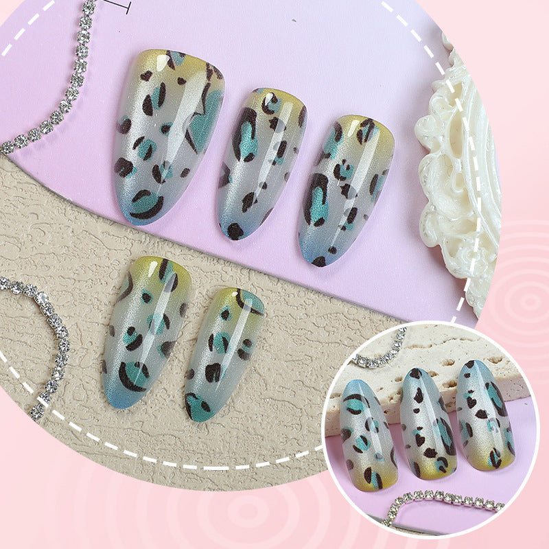 Artistic Cheetah Print Press-On Nail Art Stornfield