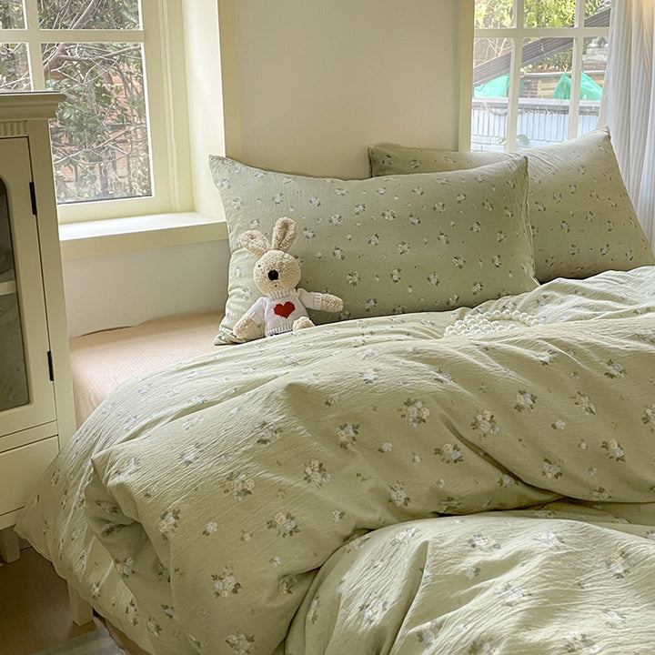 Decorative Floral Print Blanket