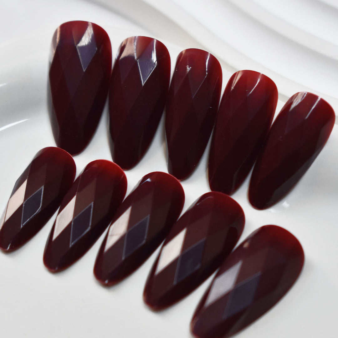 Premium Glossy Diamond-Shaped Press-On Nails Stornfield