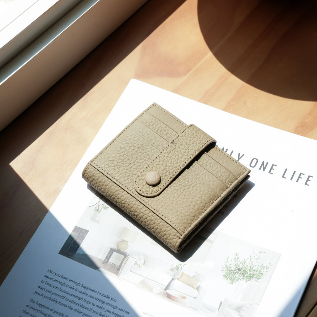 Textured Leather Cardholder Wallet