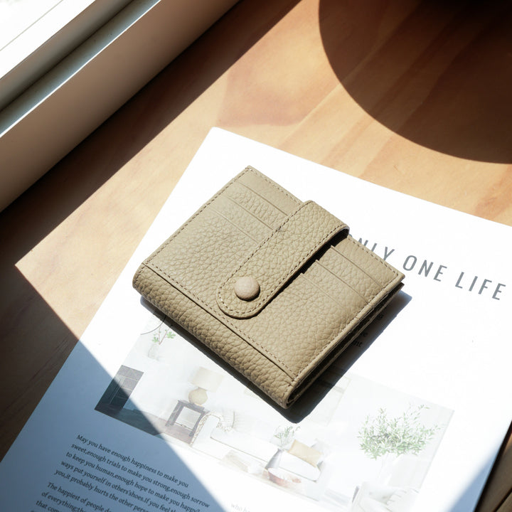 Textured Leather Cardholder Wallet