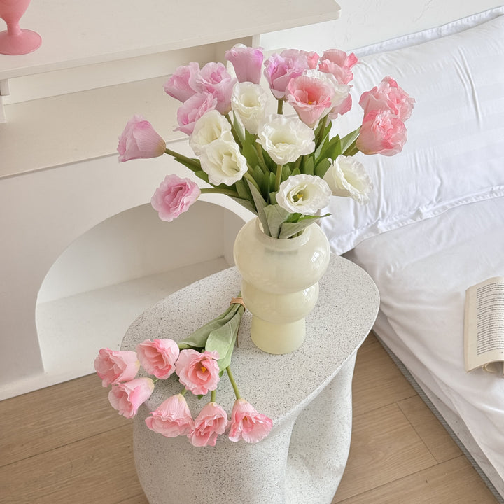 elegant Art Tulip