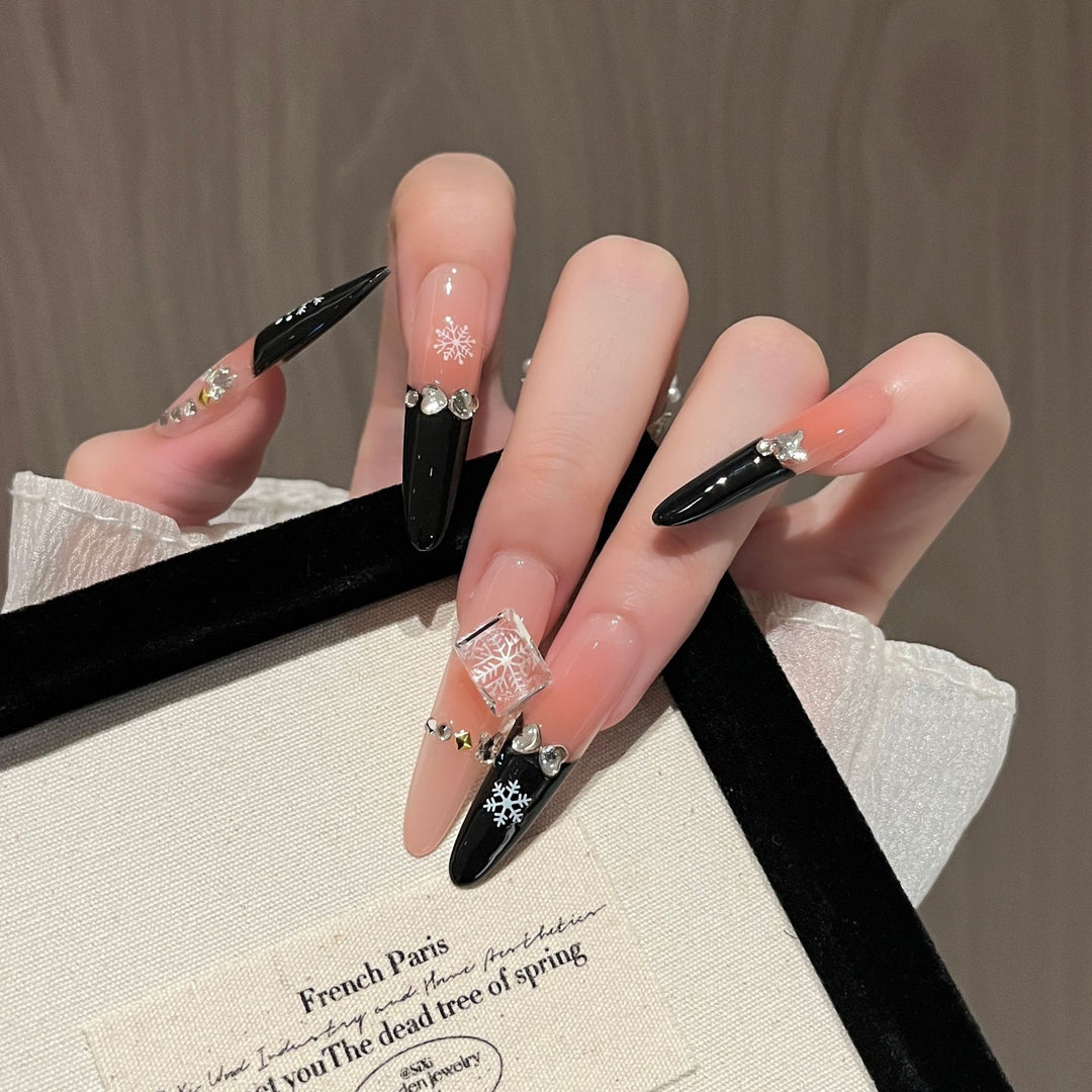 Artistic Long Stiletto Press-On Nails Stornfield