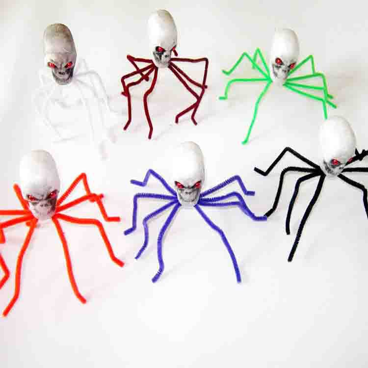 Decorative Skull Spider Figure Stornfield