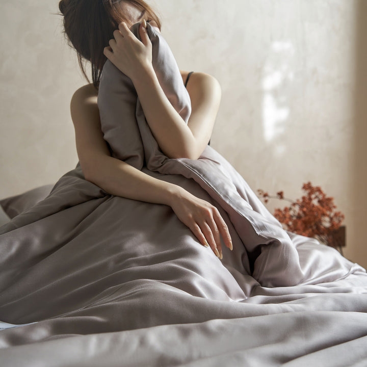 Luxurious satin bedding set with silky soft touch and extra soft pillowcases