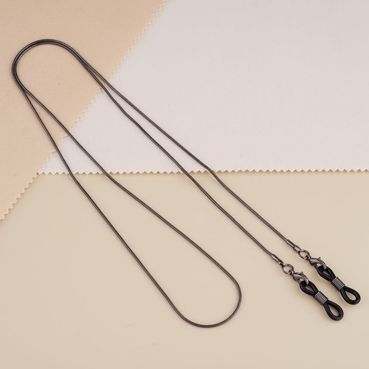 Sleek Metal Eyewear Chain Stornfield