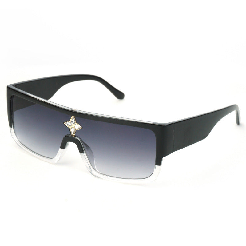 Women's sunglasses in futuristic oversized design with sparkling decor Stornfield