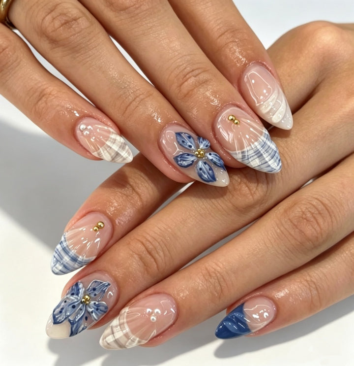 Artistic Floral Accent Press-On Nails Stornfield