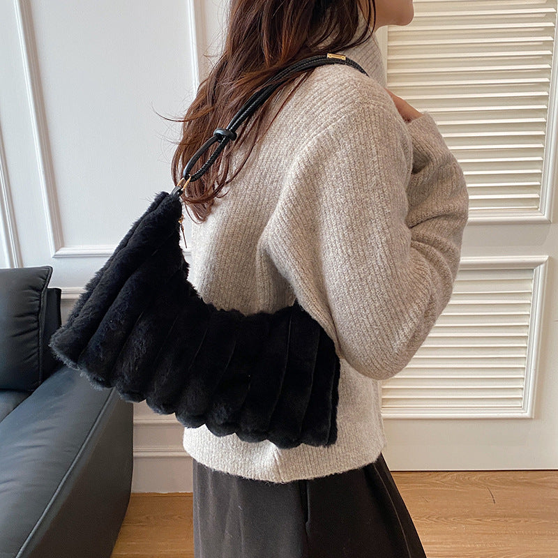 Luxurious Faux Fur Hobo Bag Stornfield