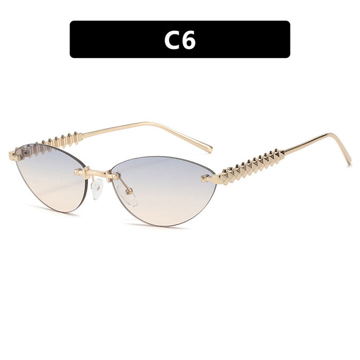 Women's sunglasses in modern, geometric design with stylish metal frame and UV protection Stornfield