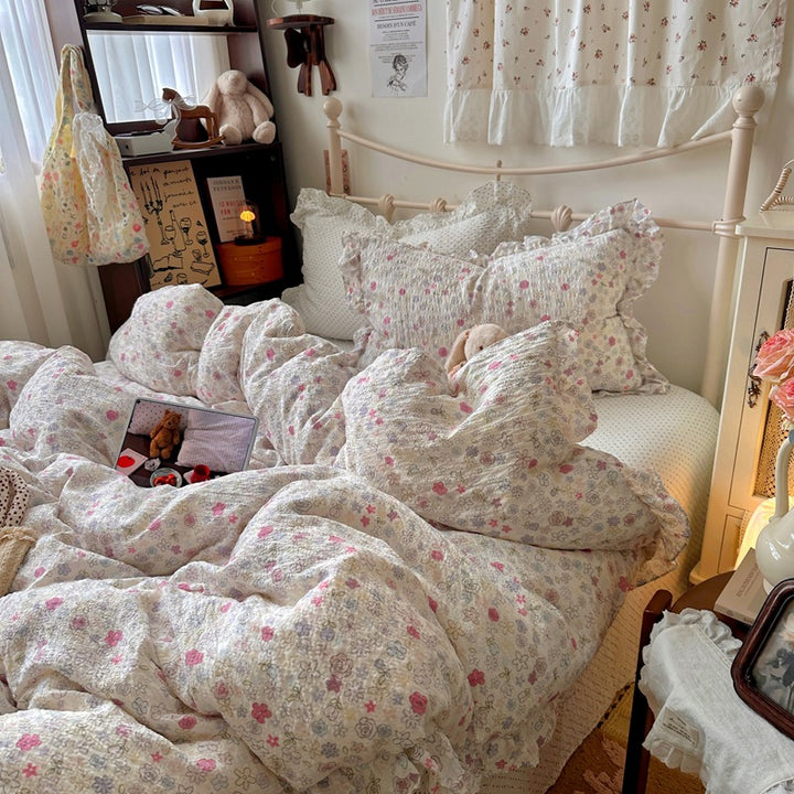 Ruffled Floral Print Comforter Set