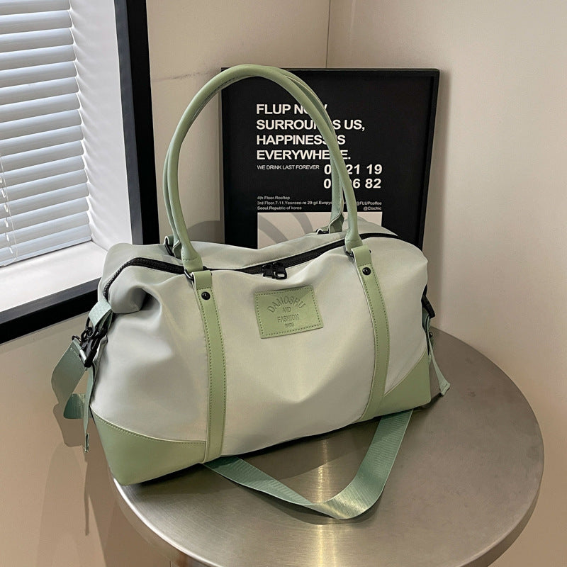 Sporty travel bag with comfortable compartments Stornfield