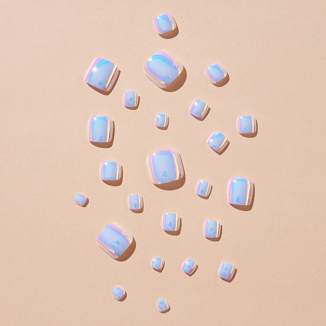 Artistic Press-On Nail Set with Iridescent Finish Stornfield
