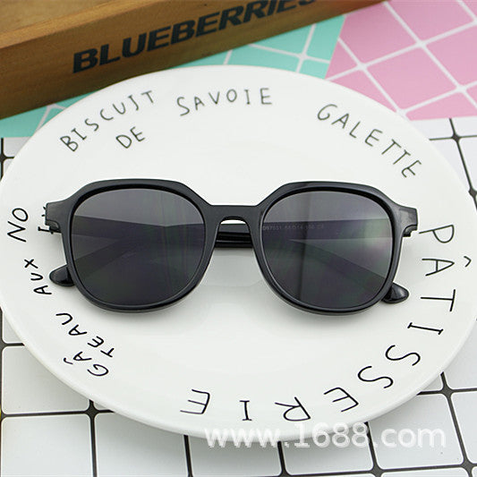 Women's geometric sunglasses with transparent frame structure Stornfield