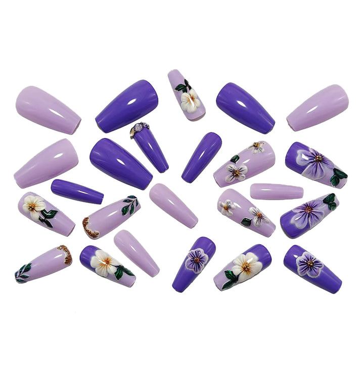 Artificial nails with floral decorations Stornfield