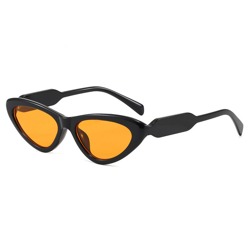 Chic Cat-Eye Sunglasses with Unique Frame Stornfield