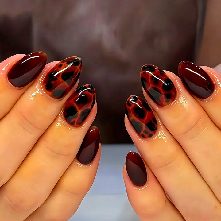 Artistic Leopard Print Nail Extensions Stornfield