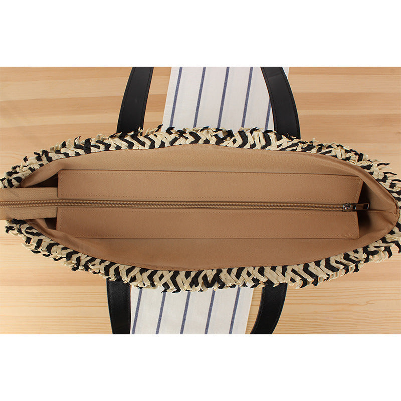 Elegant Basket Bag with Fine Pattern Stornfield