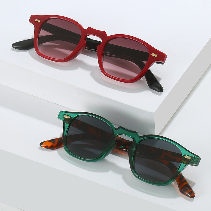 Vintage-Inspired Elegant Square Sunglasses Stornfield