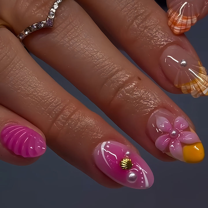 Artistic Shell-Inspired Press-On Nail Set Stornfield