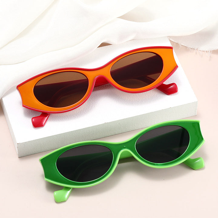 Women's Cat-Eye Sunglasses with Contrasting Frame Design Stornfield