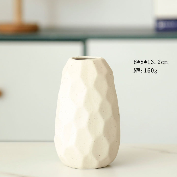 Modern Minimalist Ceramic Bud Vase Stornfeild