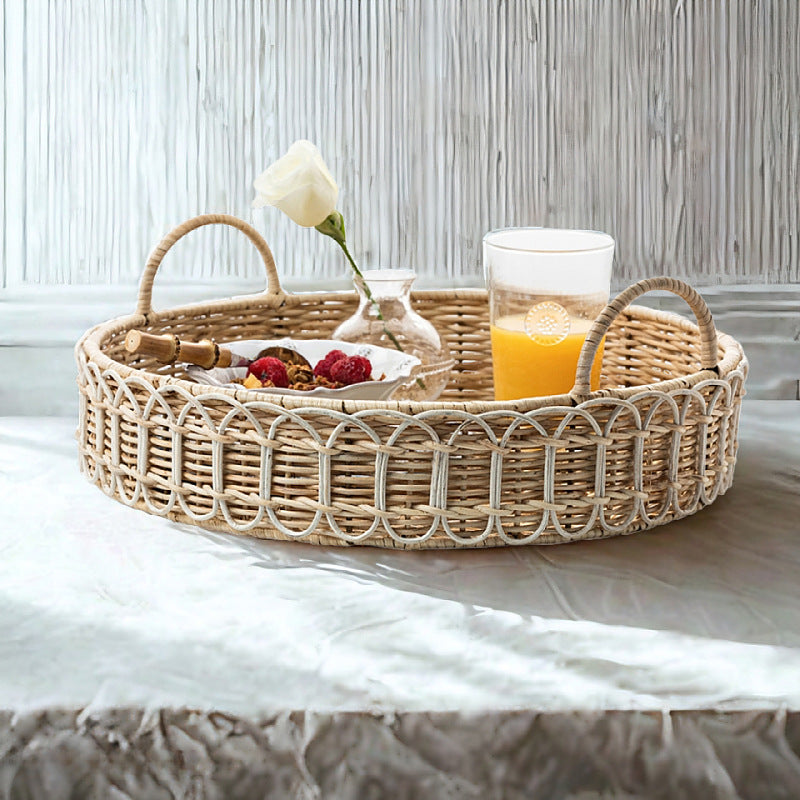 Elegant braided serving basket Stornfield
