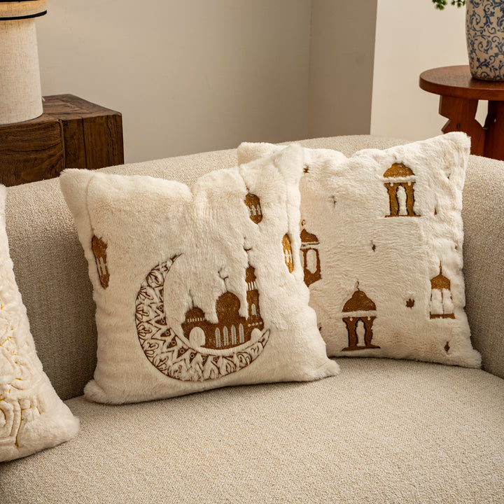 Luxurious decorative pillow cover made of faux fur with relief mandala motif Stornfield