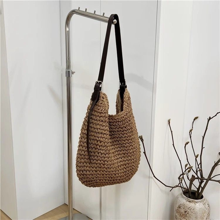 Braided shoulder bag with elegant leather strap Stornfield