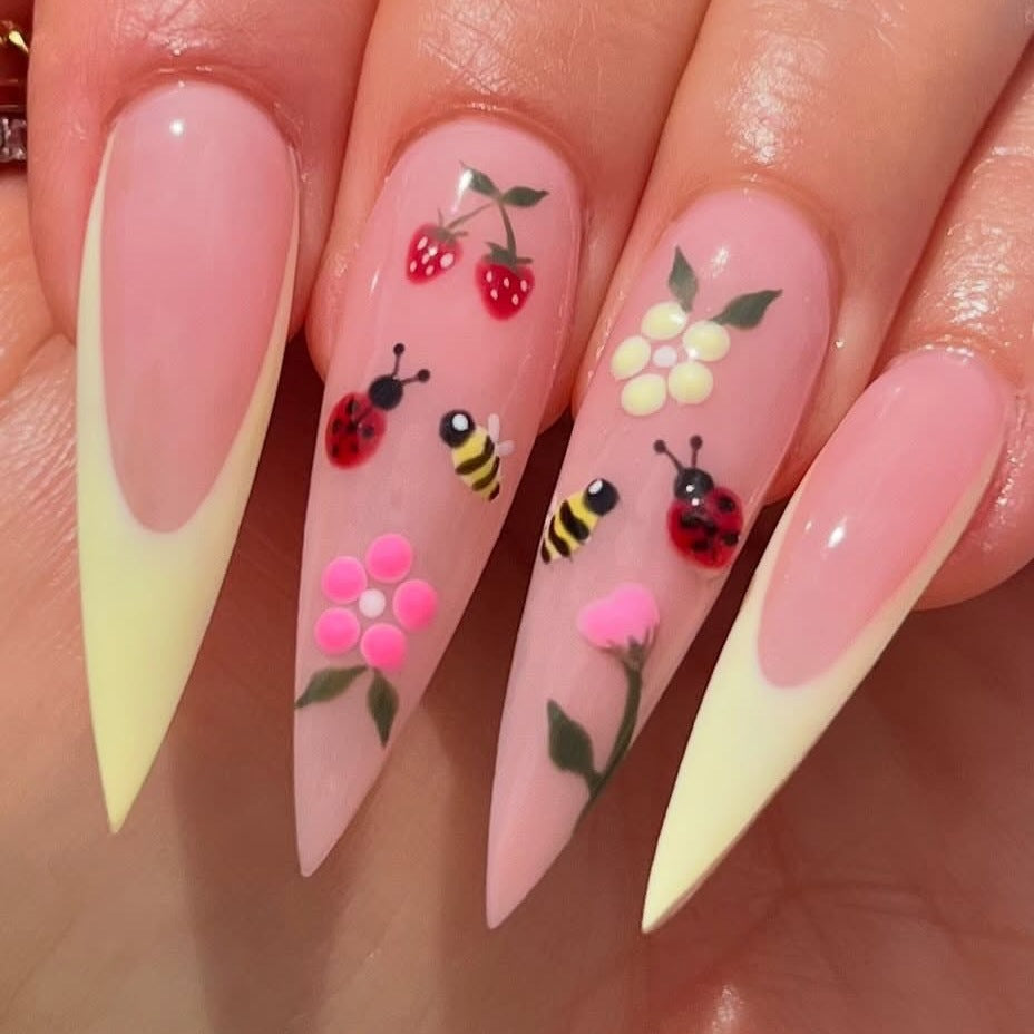 Artificial nail set with colorful spring design and elegant tips Stornfield