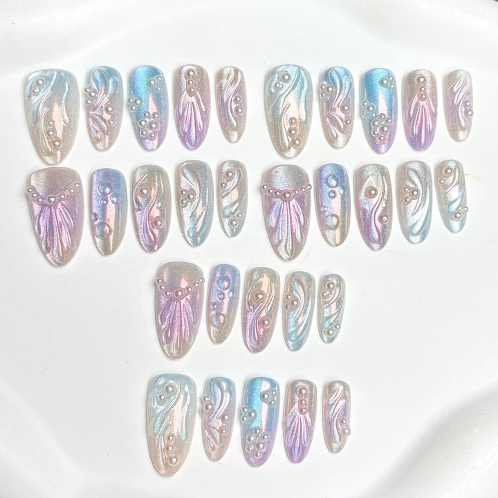Elegant Pearl-Embellished Press-On Nail Set