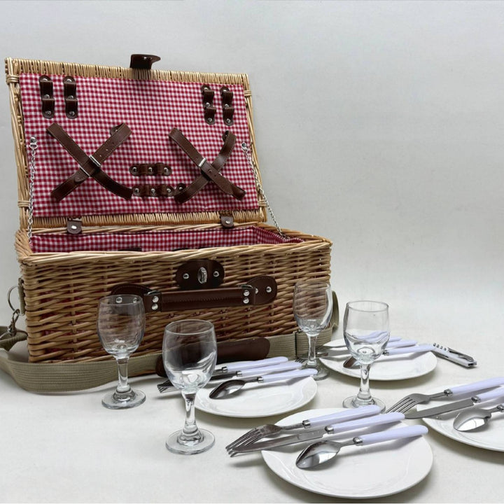 Women's picnic basket with elegant dish set Stornfield