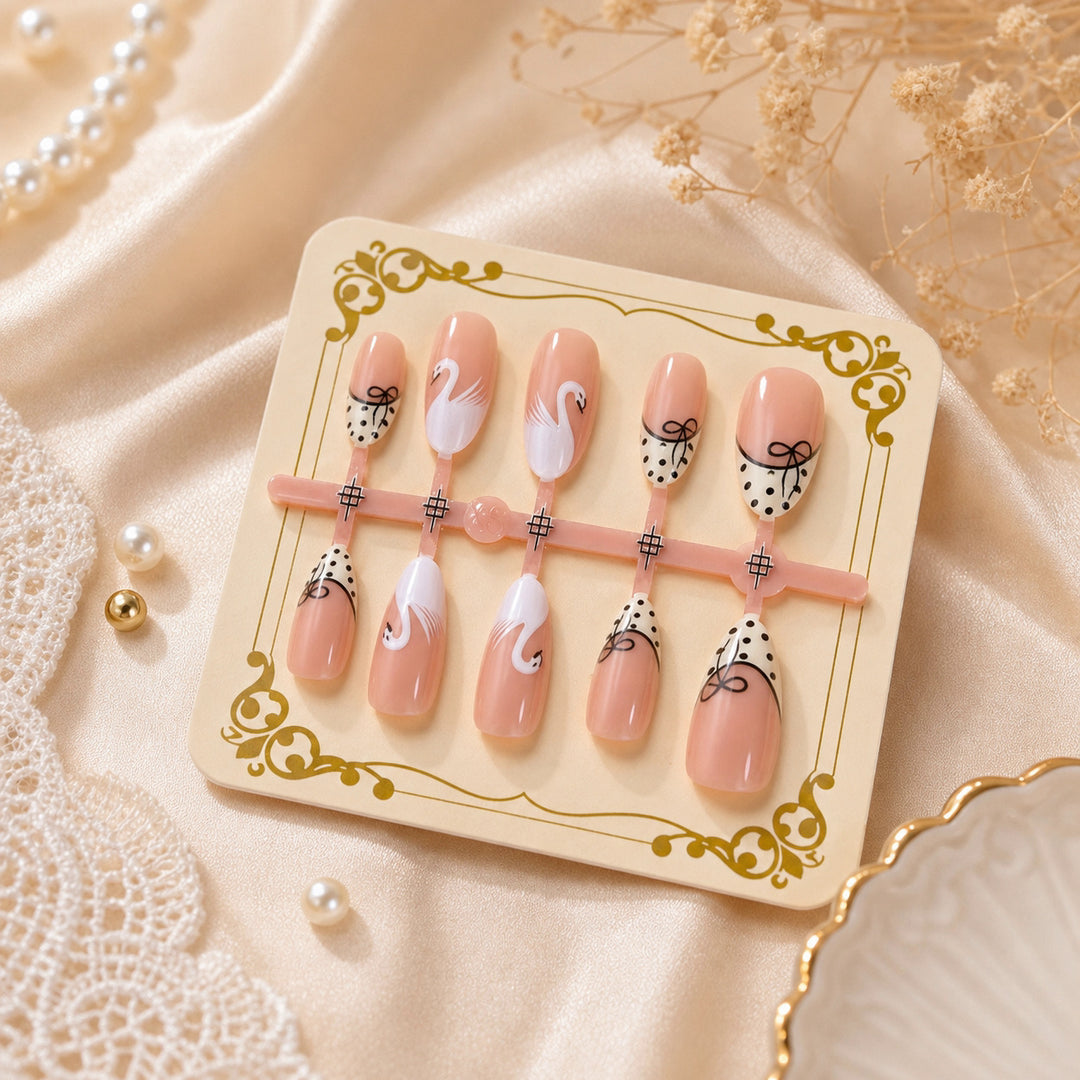 Artistic Decorative Press-On Nail Tips Stornfield