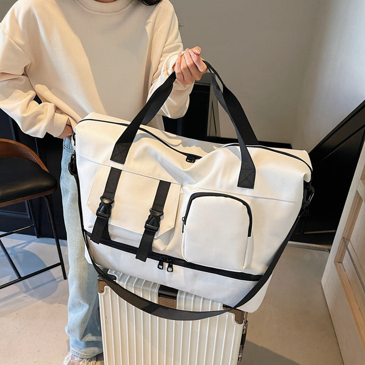 Robust Sport Duffel Bag with Multiple Exterior Pockets Stornfield