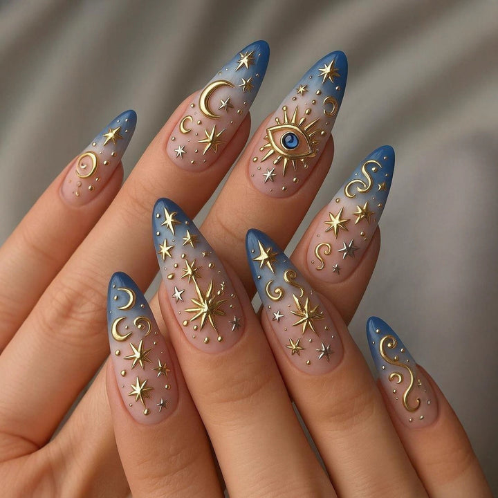 Amazing art nails with peacock feather design Stornfield