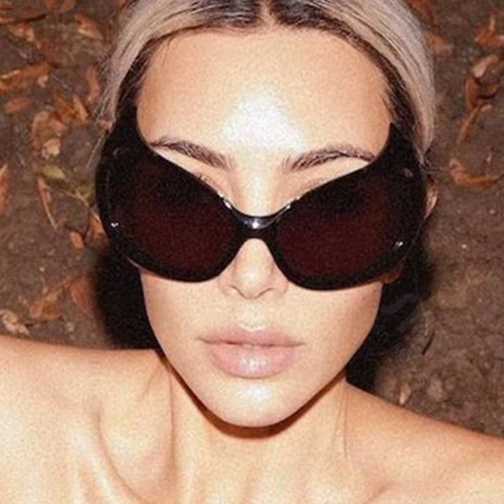 Women futuristic sunglasses with stylish design and protective UV filter Stornfield